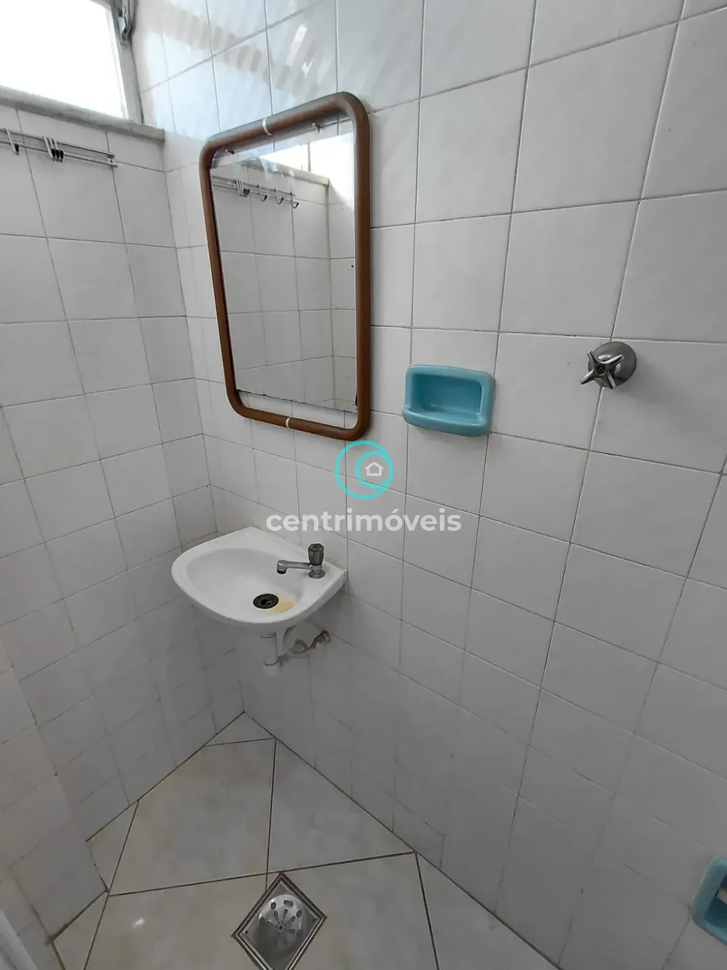 Rental apartment with 2 bedrooms, 2 baths and a balcony — photo 40