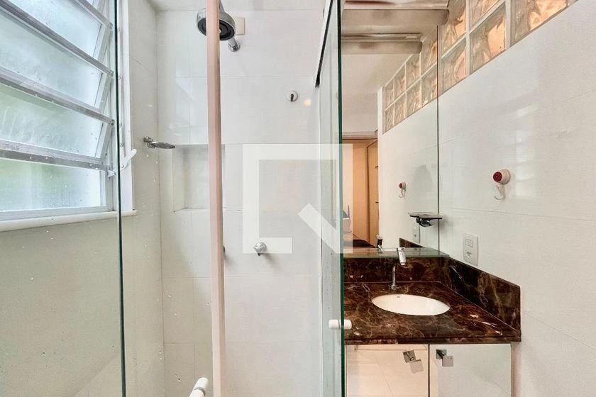 Apartamento mobiliado com 3 quartos e 3 banheiros — photo 25