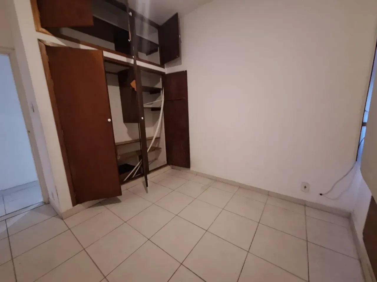 Apartment with 3 bedrooms and 3 bathrooms and separate kitchen — photo 15