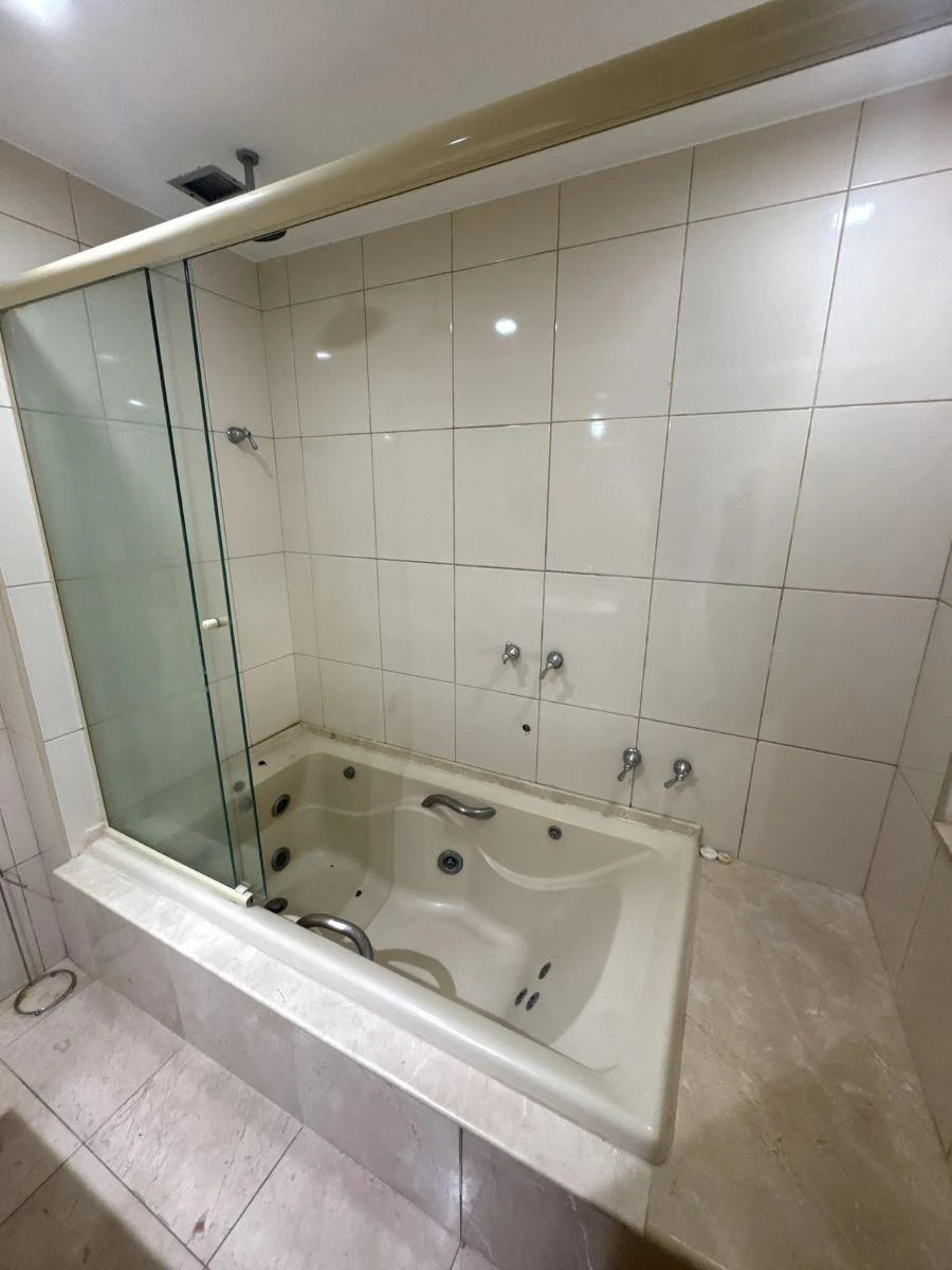 Ванна та 3 спальні: квартира 112 м² — photo 8