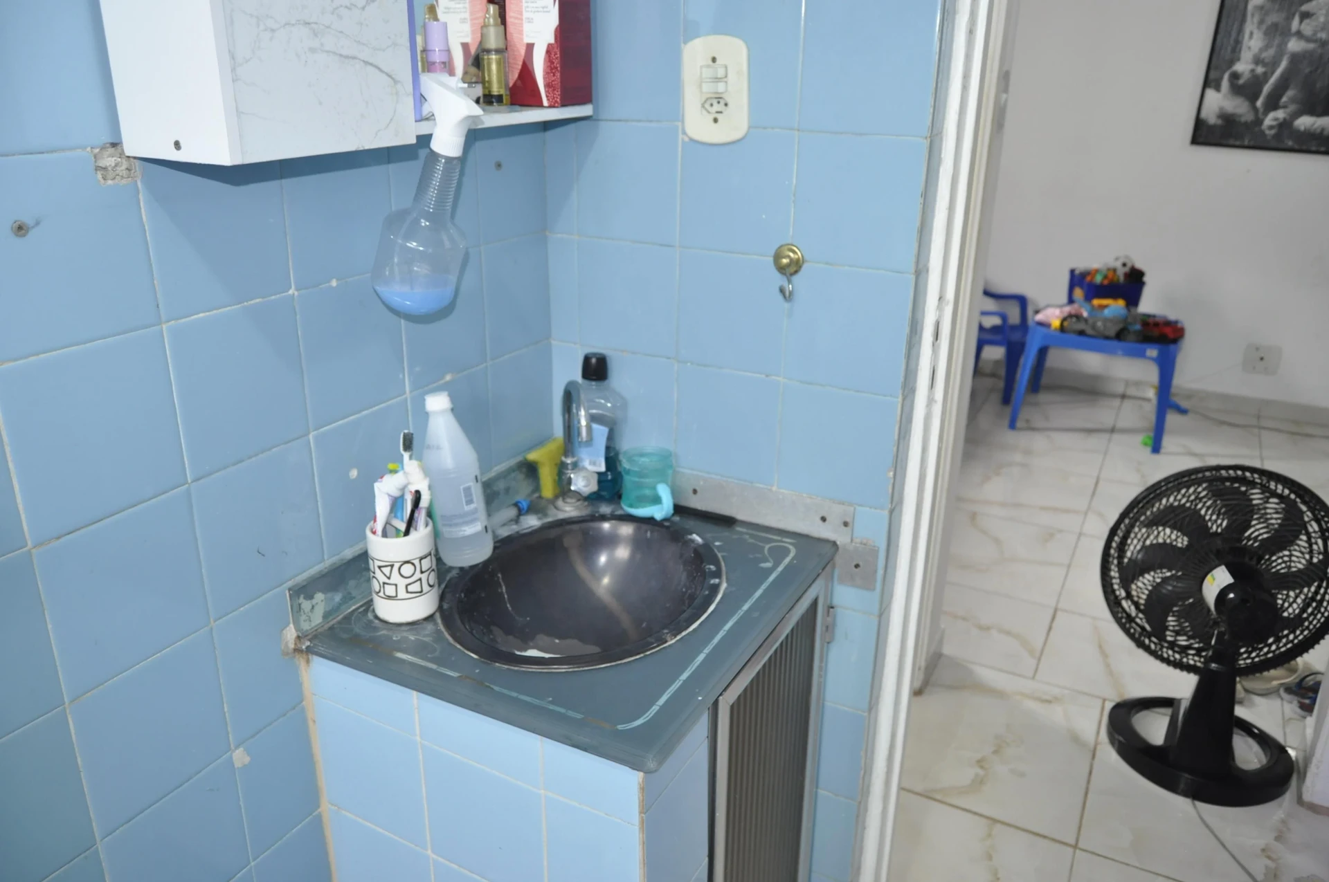 Furnished 2-bedroom apartment with private garden and 1 bath — photo 21