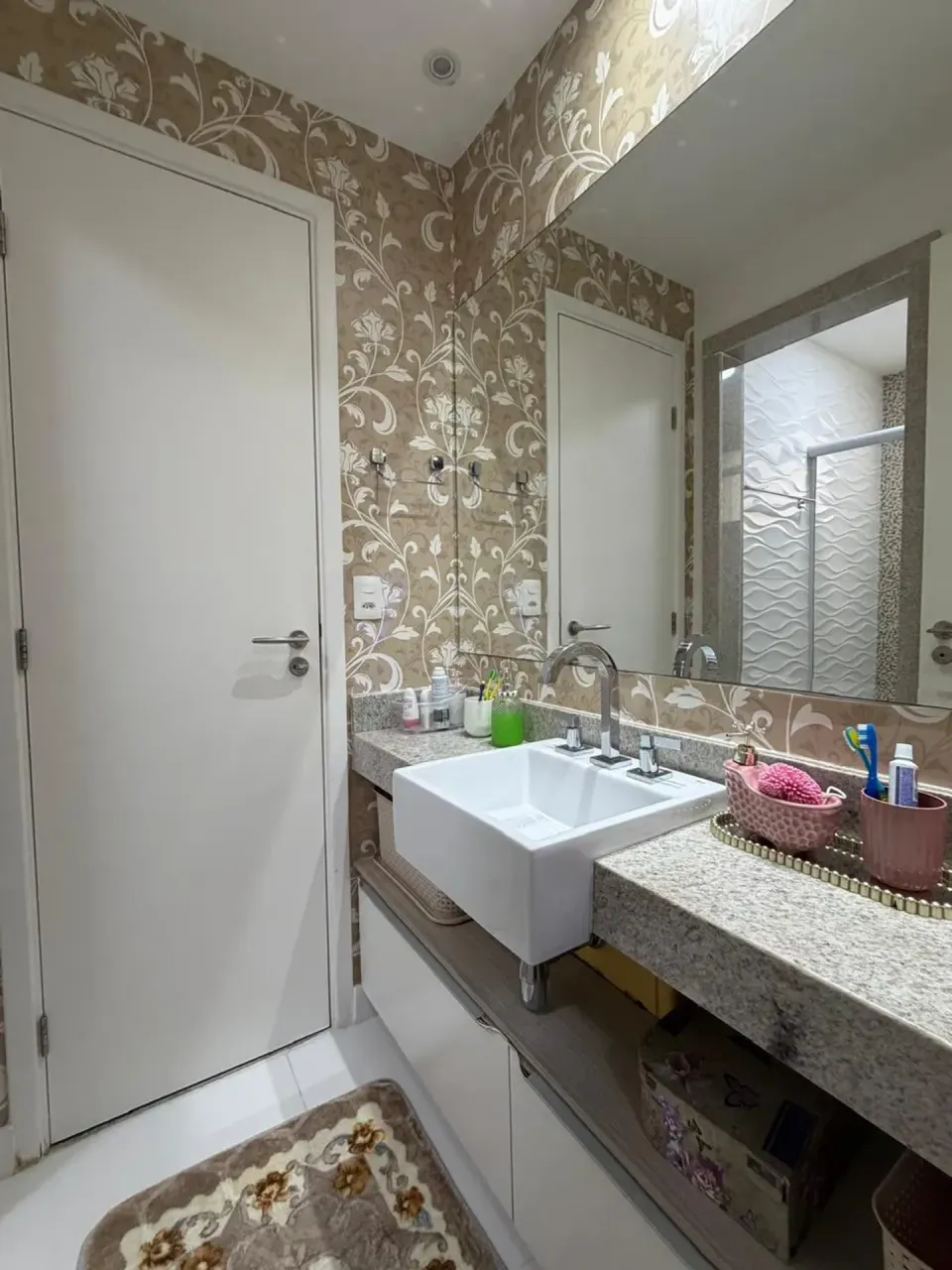 Apartamento mobiliado com 3 quartos e 3 banheiros — photo 11