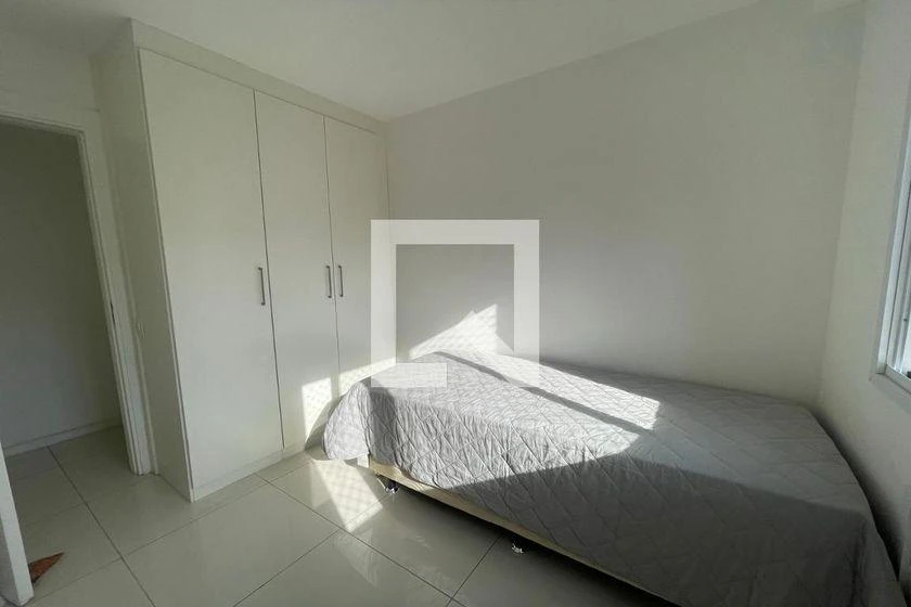 Apartment with balcony, 2 bedrooms and 55 m² — photo 12