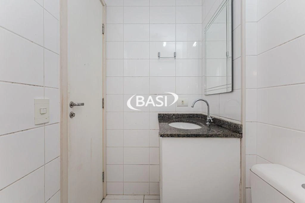 70 m² apartment with a home office and a washing machine — photo 46