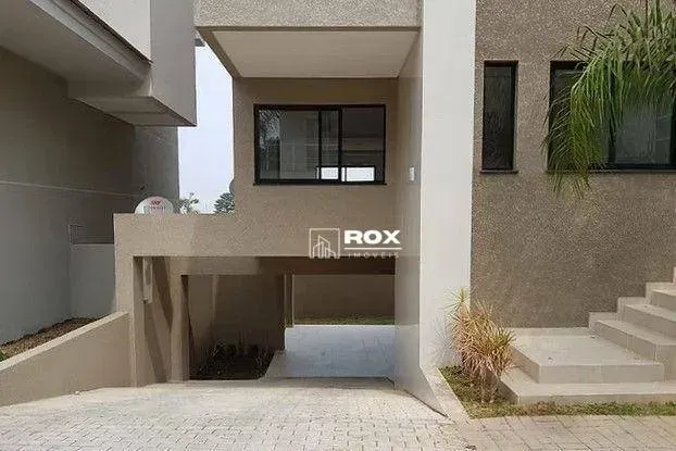 House with 4 en-suite bedrooms, 6 baths and 145 m² — photo 25