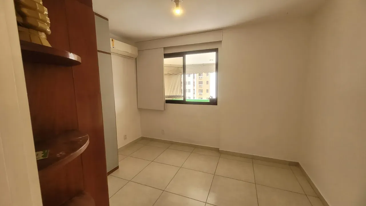 Park view in a 2-bedroom apartment, 105 m² — photo 13