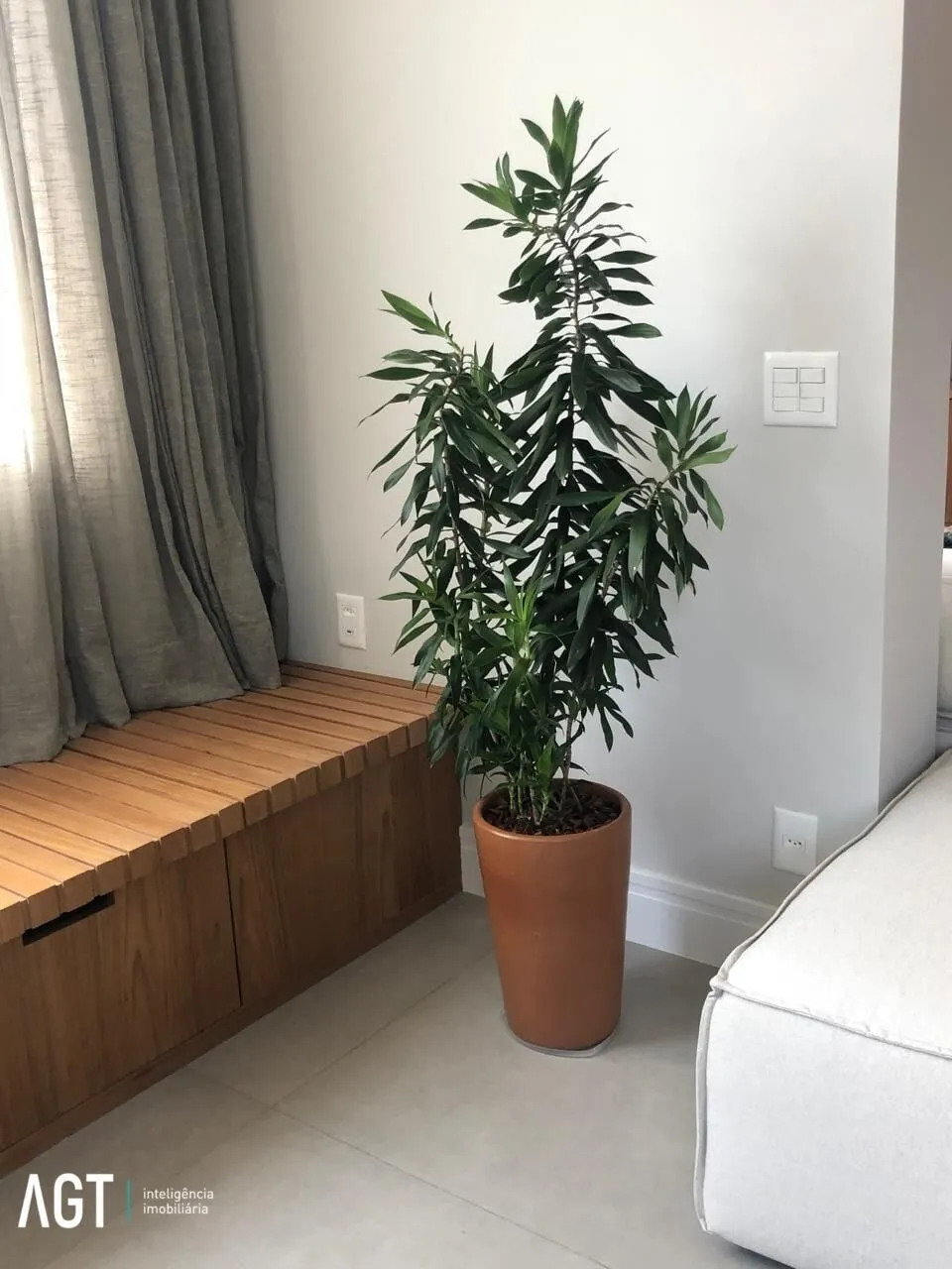 Furnished apartment with 2 bedrooms and 3 bathrooms — photo 5