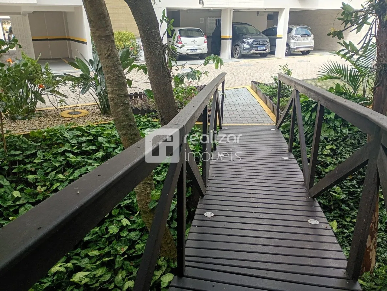 Apartamento de 2 dormitorios con balcón y 1 plaza — photo 43