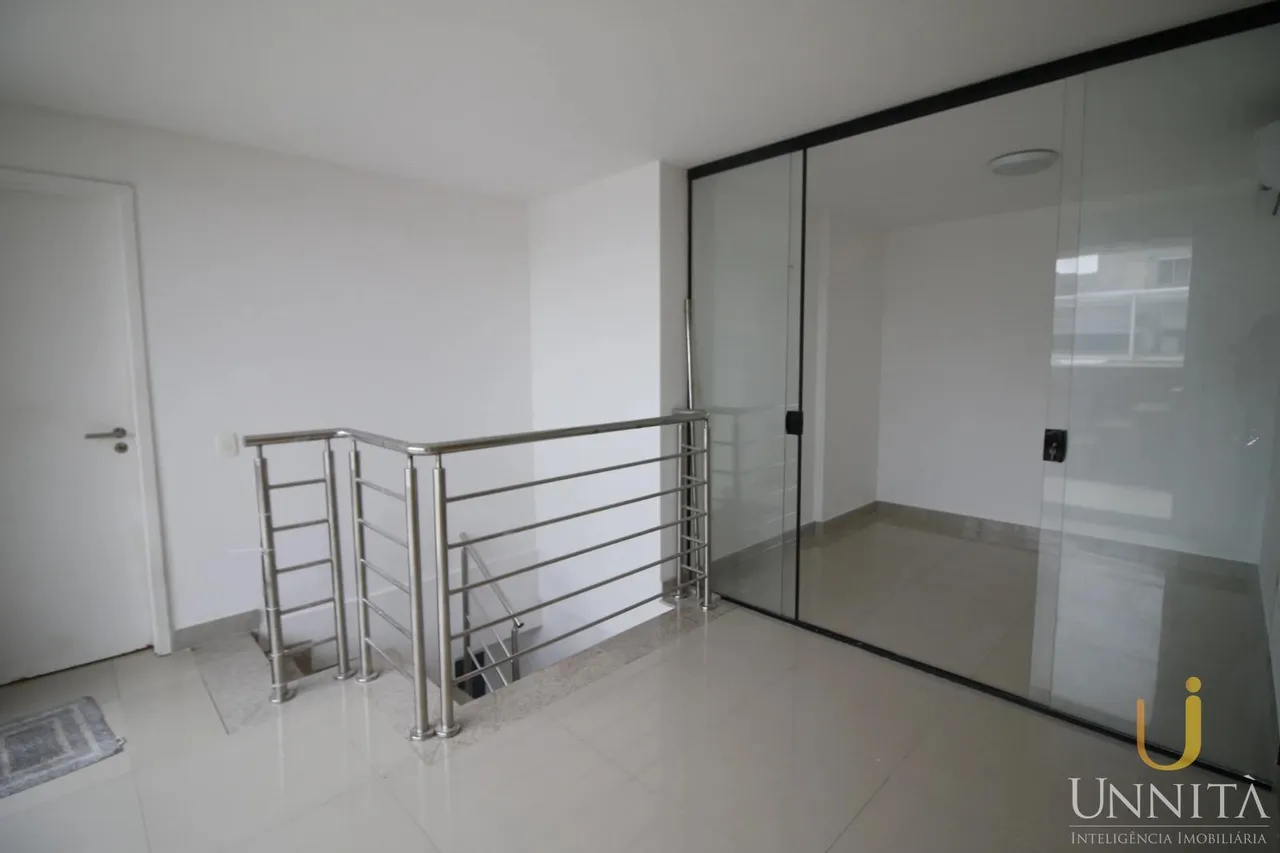 Apartamento sem mobília com 4 quartos e 3 banheiros — photo 16