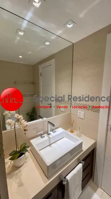 Furnished apartment with 4 bedrooms and 5 bathrooms — photo 22