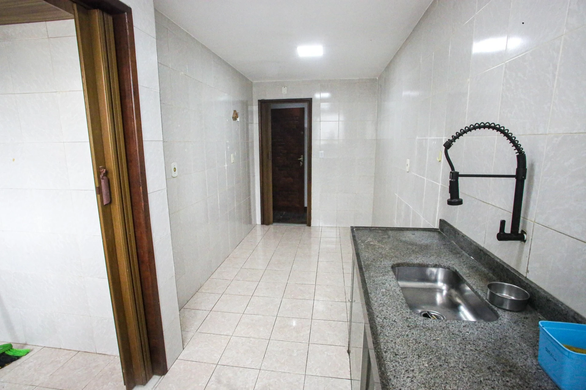 2-bedroom apartment with a washing machine in Rio de Janeiro — photo 2