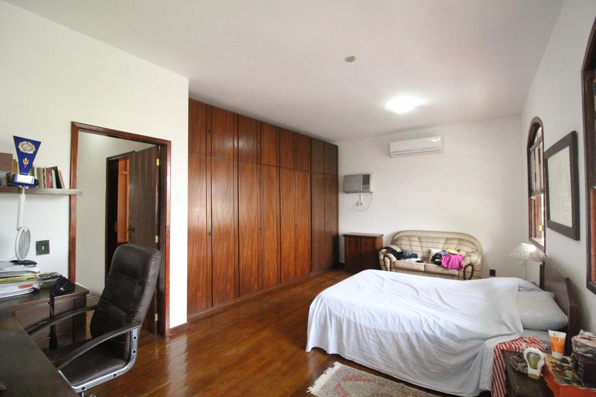 Furnished house with 6 bedrooms, 7 bathrooms and 6 parking — photo 14