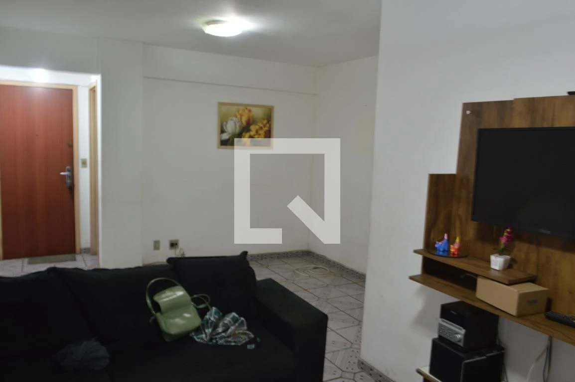 Furnished apartment with 3 bedrooms and a balcony — photo 31