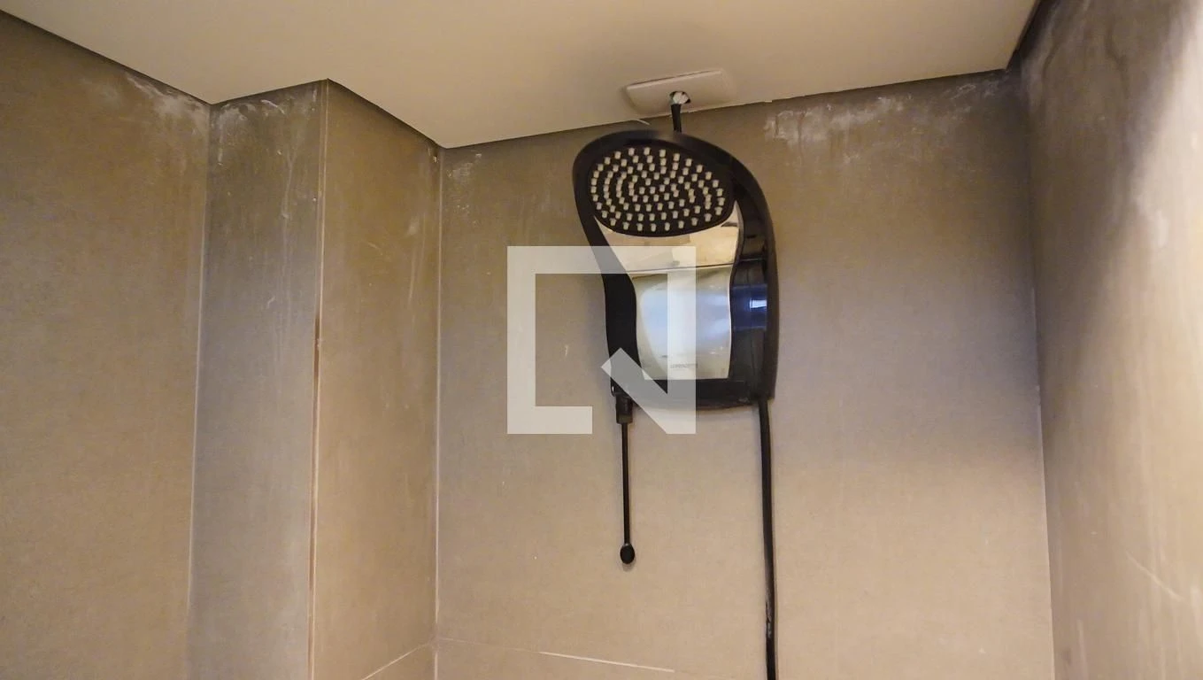 Furnished studio, 35 m², with a washing machine — photo 15
