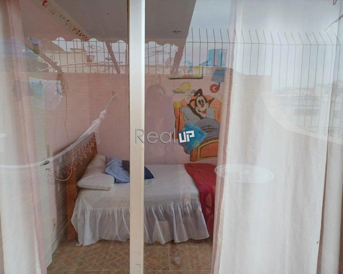 Furnished duplex penthouse with 3 bedrooms and 3 bathrooms — photo 39