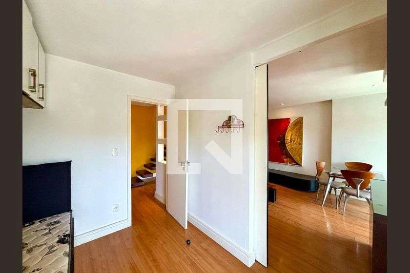 180 m² furnished apartment with open-plan kitchen — photo 12