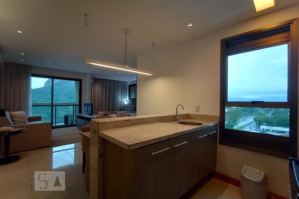 1-bedroom unfurnished apartment with en-suite bath — photo 18