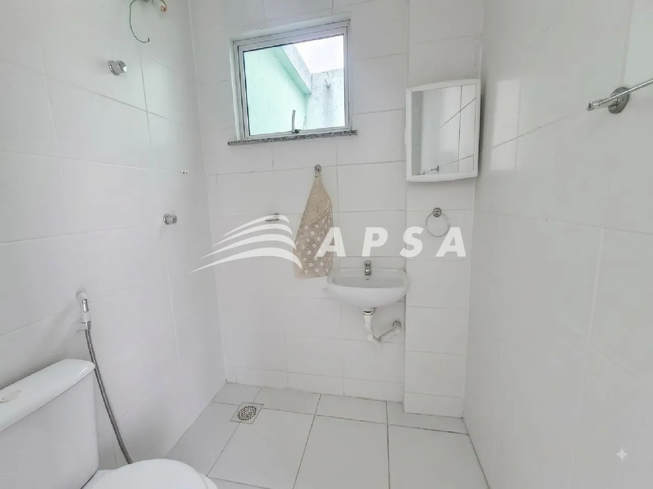 120 m² apartment with 2 bedrooms and 2 bathrooms — photo 2