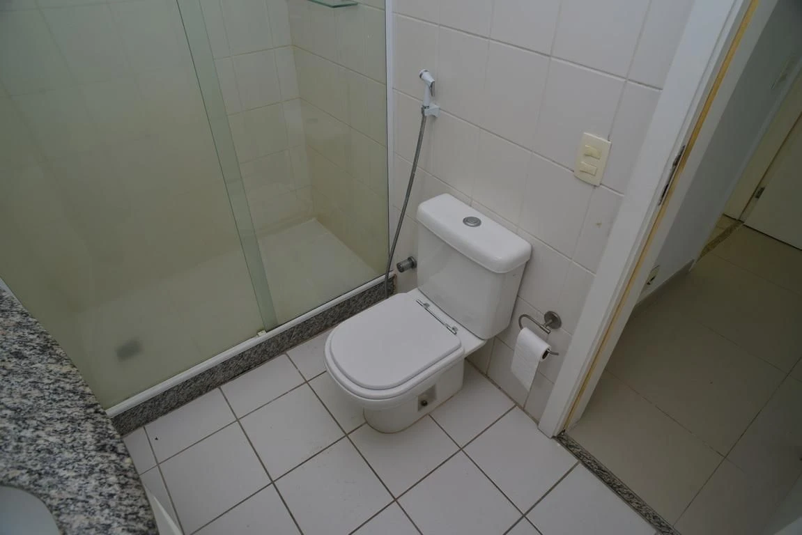 3-bedroom apartment in a building with a sauna — photo 41
