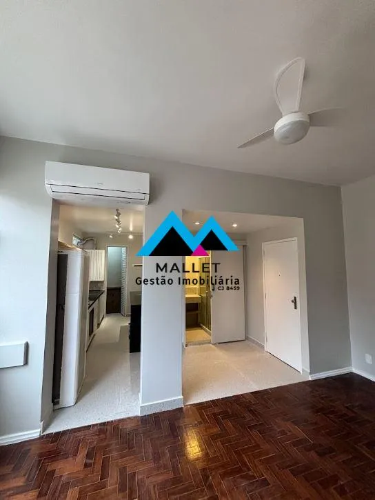2-bedroom apartment with wood or laminate floors