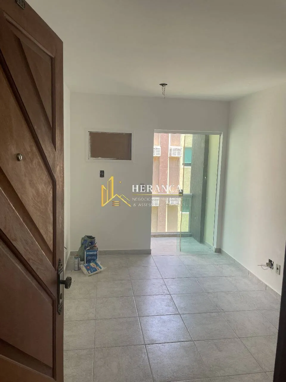 Apartamento sem mobília com 2 quartos e varanda — photo 15