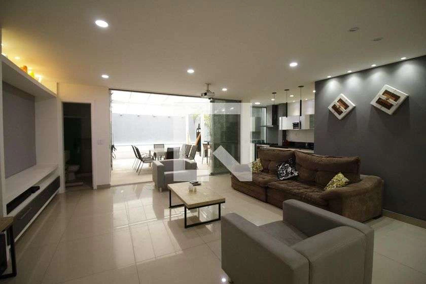 Casa de 340 m² com 3 suítes e cozinha americana — photo 3