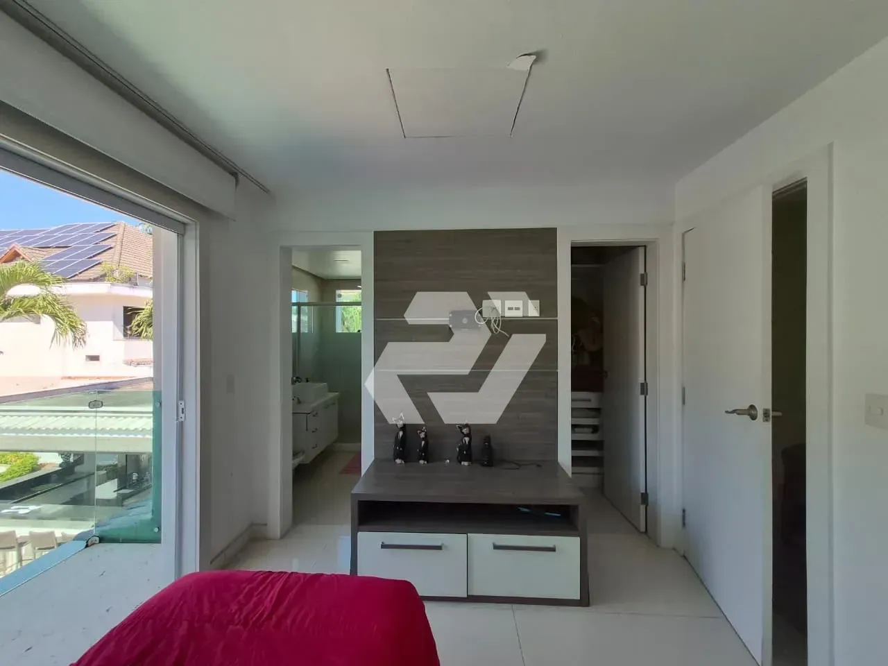 Casa mobiliada com 6 suítes e 8 banheiros — photo 56