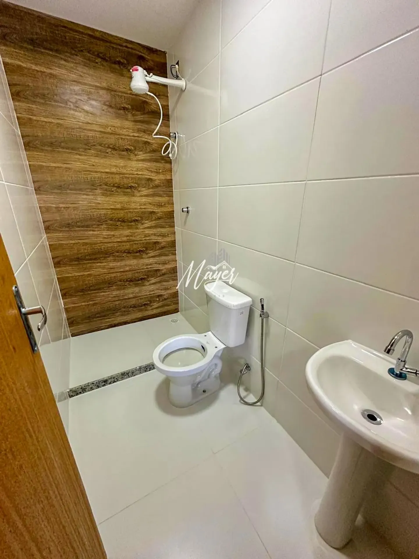 Casa de locação com 2 suítes e quintais na frente — photo 6