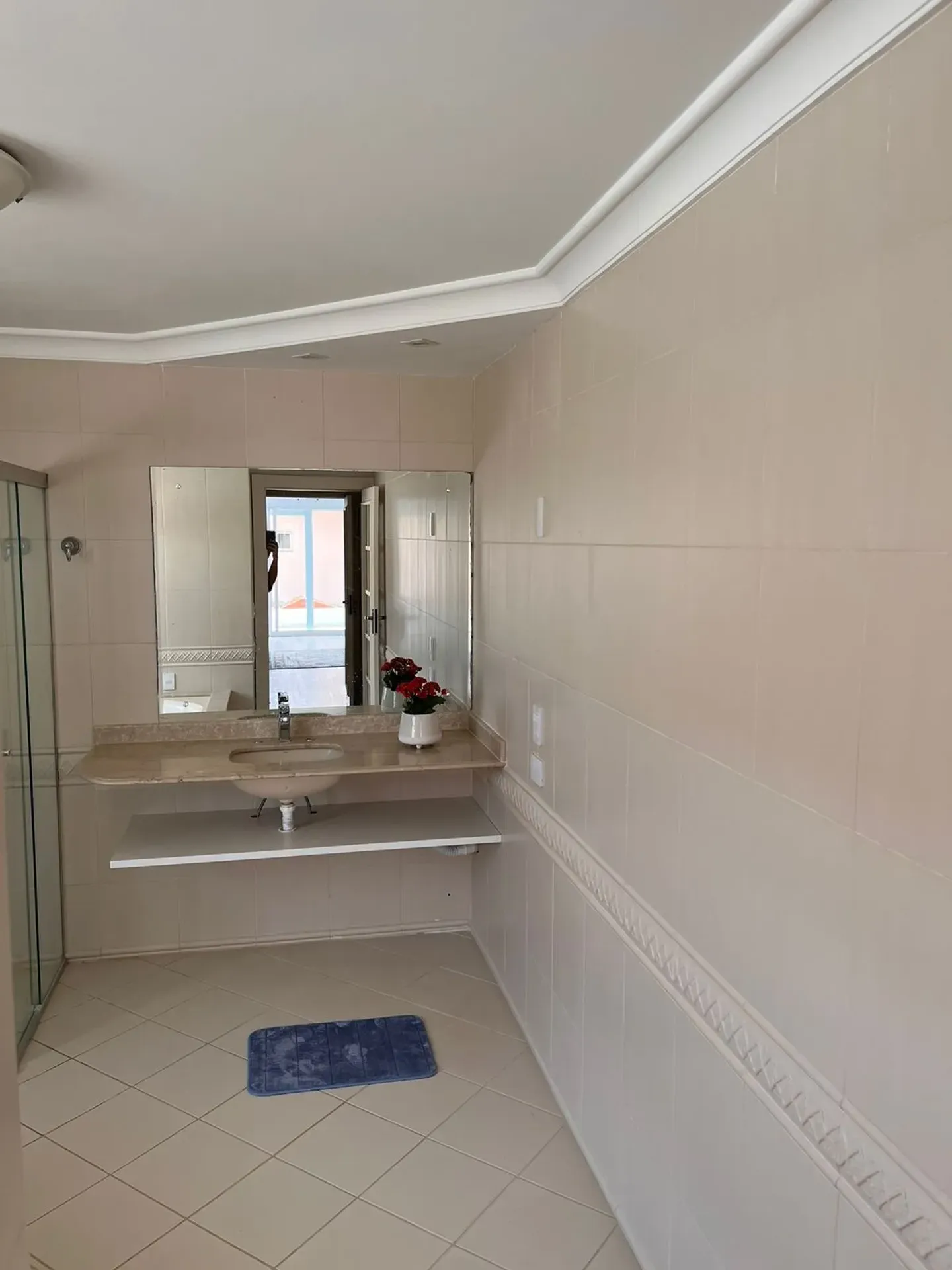 Furnished house with 5 en-suite bedrooms — photo 101