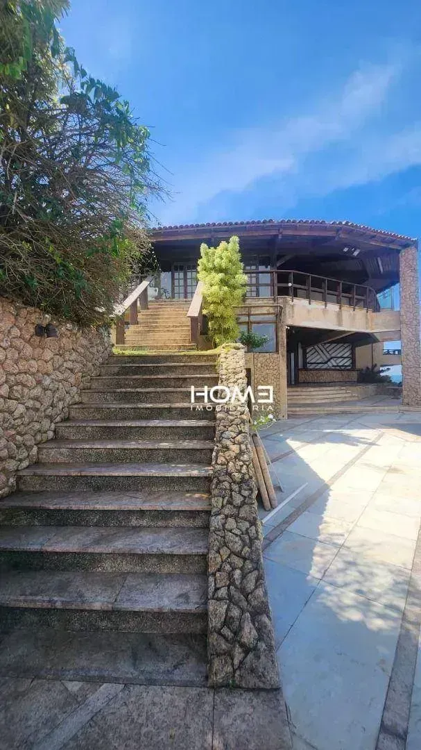 House with 5 en-suite bedrooms and 7 baths, 800 m² — photo 38