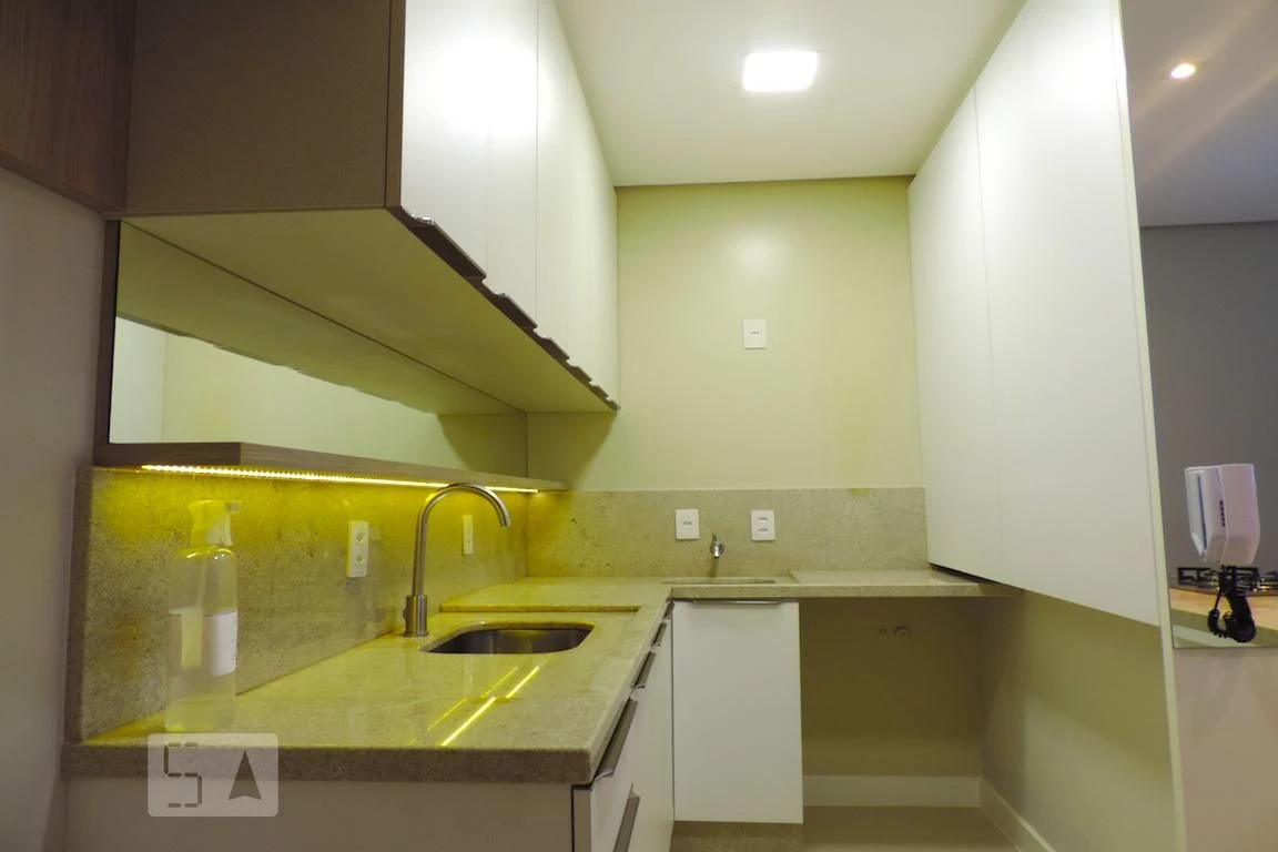 One-bedroom apartment in a building with a sauna — photo 21