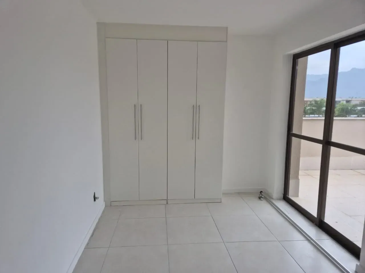 Mountain view in a 2-bedroom apartment, 140 m² — photo 27