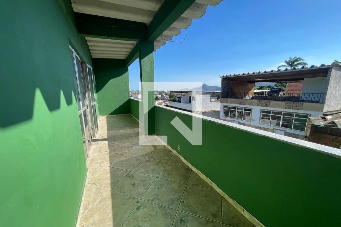 Casa para alugar com 4 quartos, varanda e quintal — photo 76