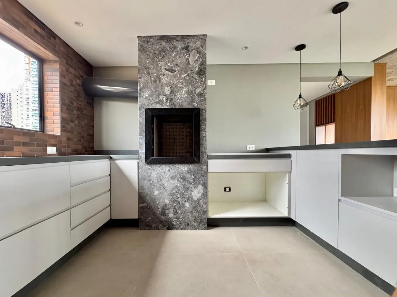 Furnished 36 m² studio with 1 bedroom and 1 bathroom — photo 15