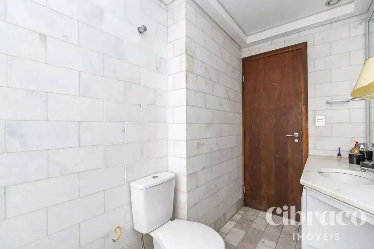 Apartamento sem mobília com 4 quartos e 371 m² — photo 17