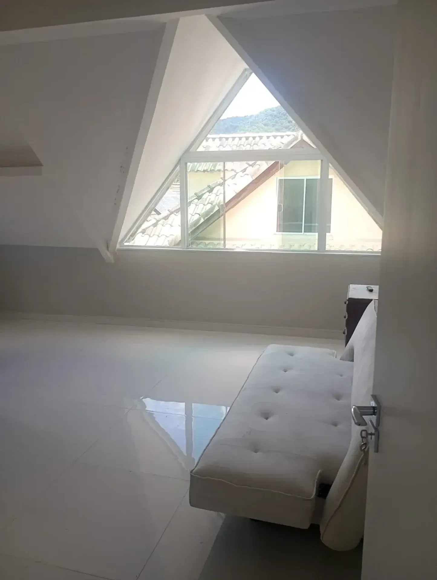 Furnished house with 5 bedrooms and gas-stove kitchen — photo 48