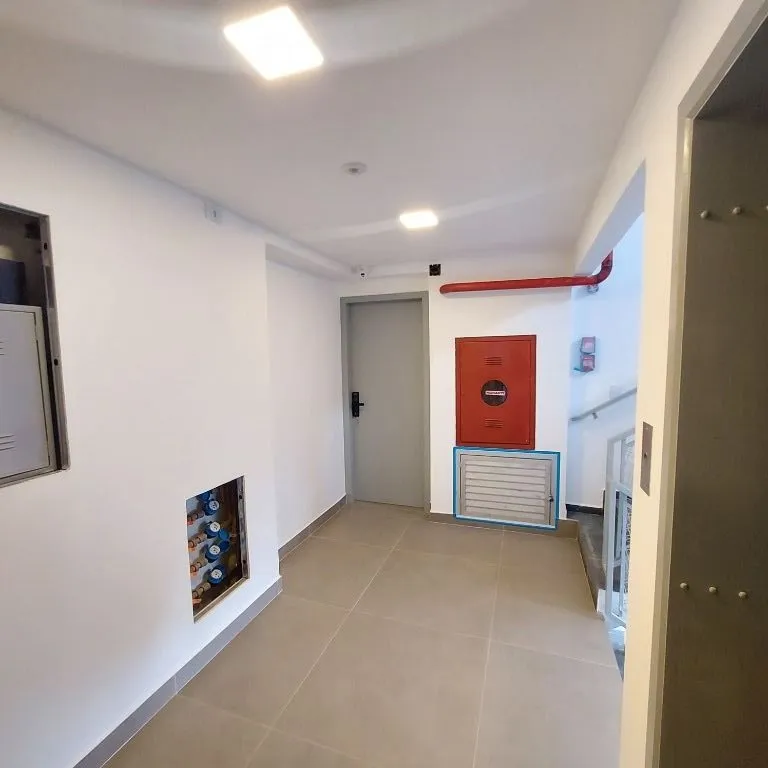 2-bedroom apartment in a building with a coworking space — photo 24