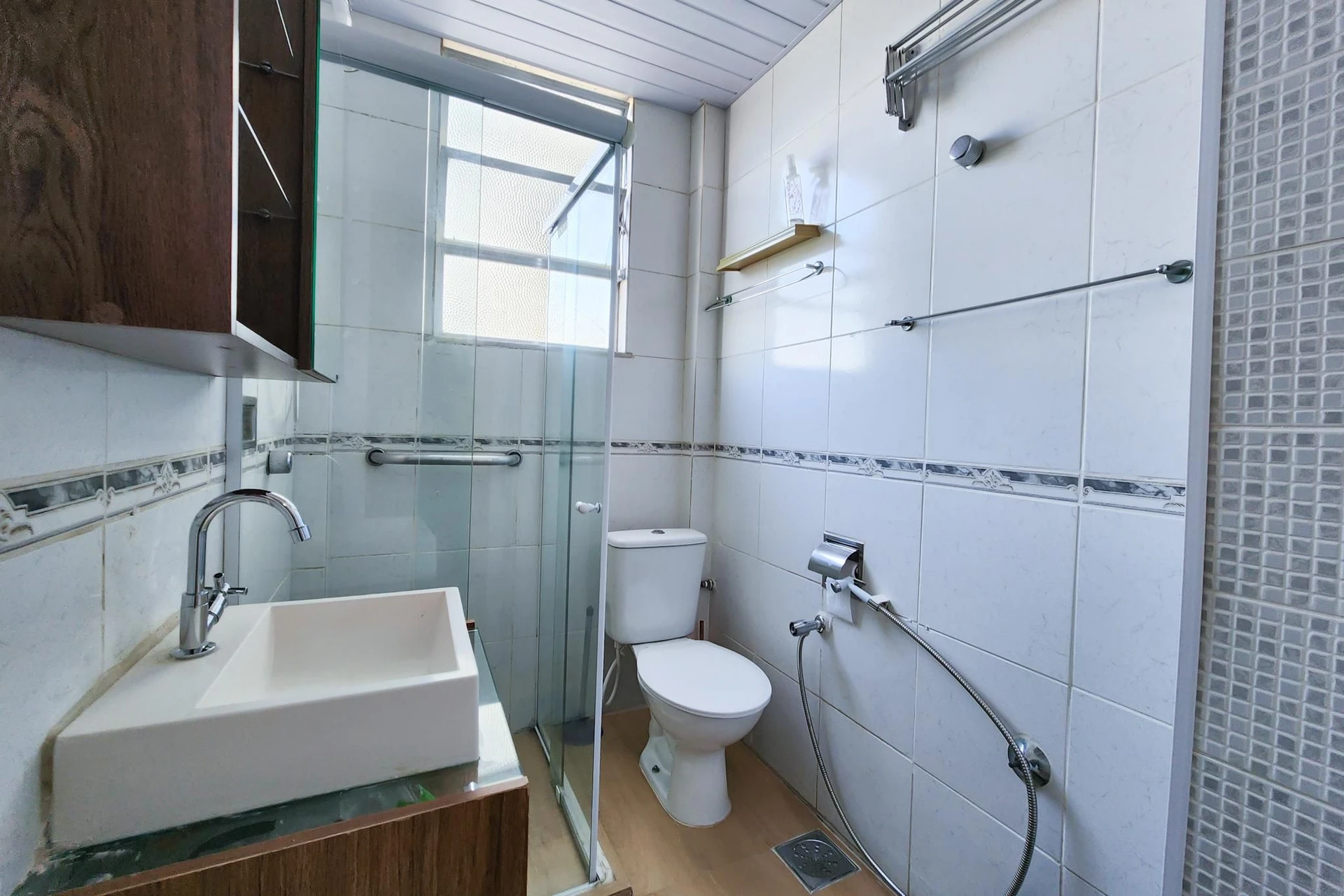 Furnished apartment, 43 m², with a washing machine — photo 12