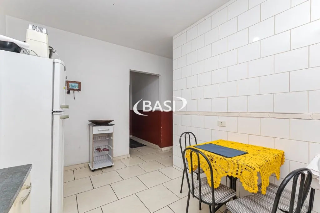 3-bedroom house with a washing machine in Curitiba — photo 9