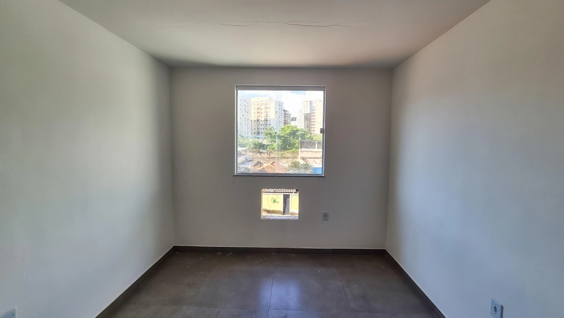 Apartment with 2 bedrooms and a balcony with grill — photo 16