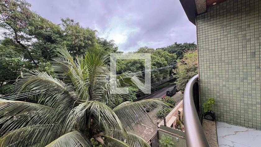 3-bedroom apartment with a grill on the balcony — photo 45