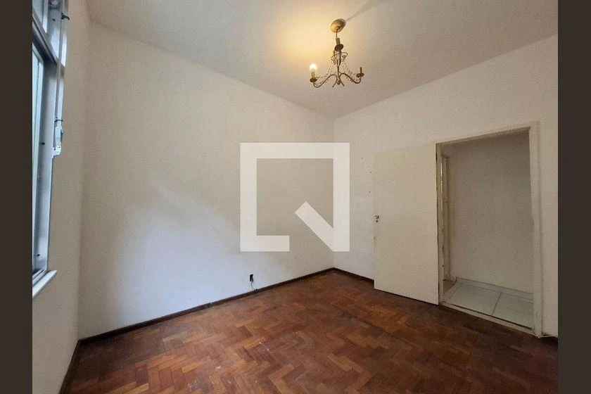 89 m² apartment with 3 bedrooms and a gas stove — photo 25