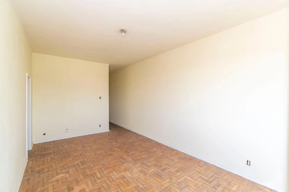 Unfurnished apartment with 2 bedrooms and 1 parking space — photo 21