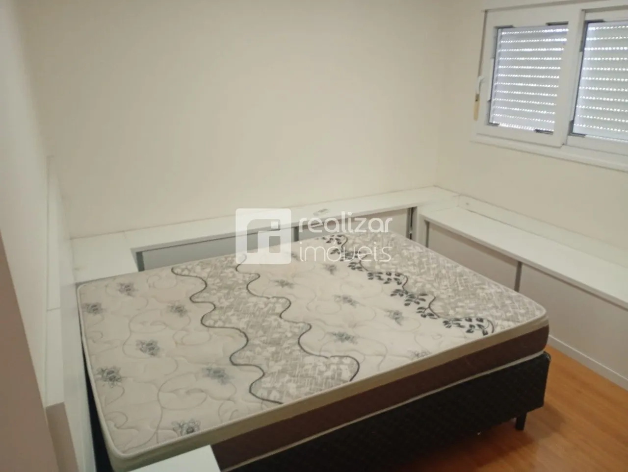 200 m² house with a private pool and a dishwasher — photo 39