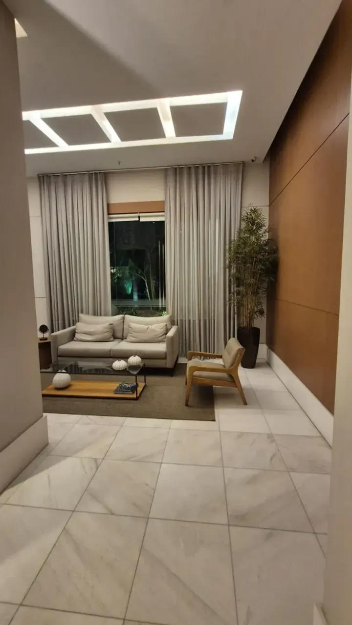 Apartment with 3 bedrooms and modern open-plan kitchen — photo 11