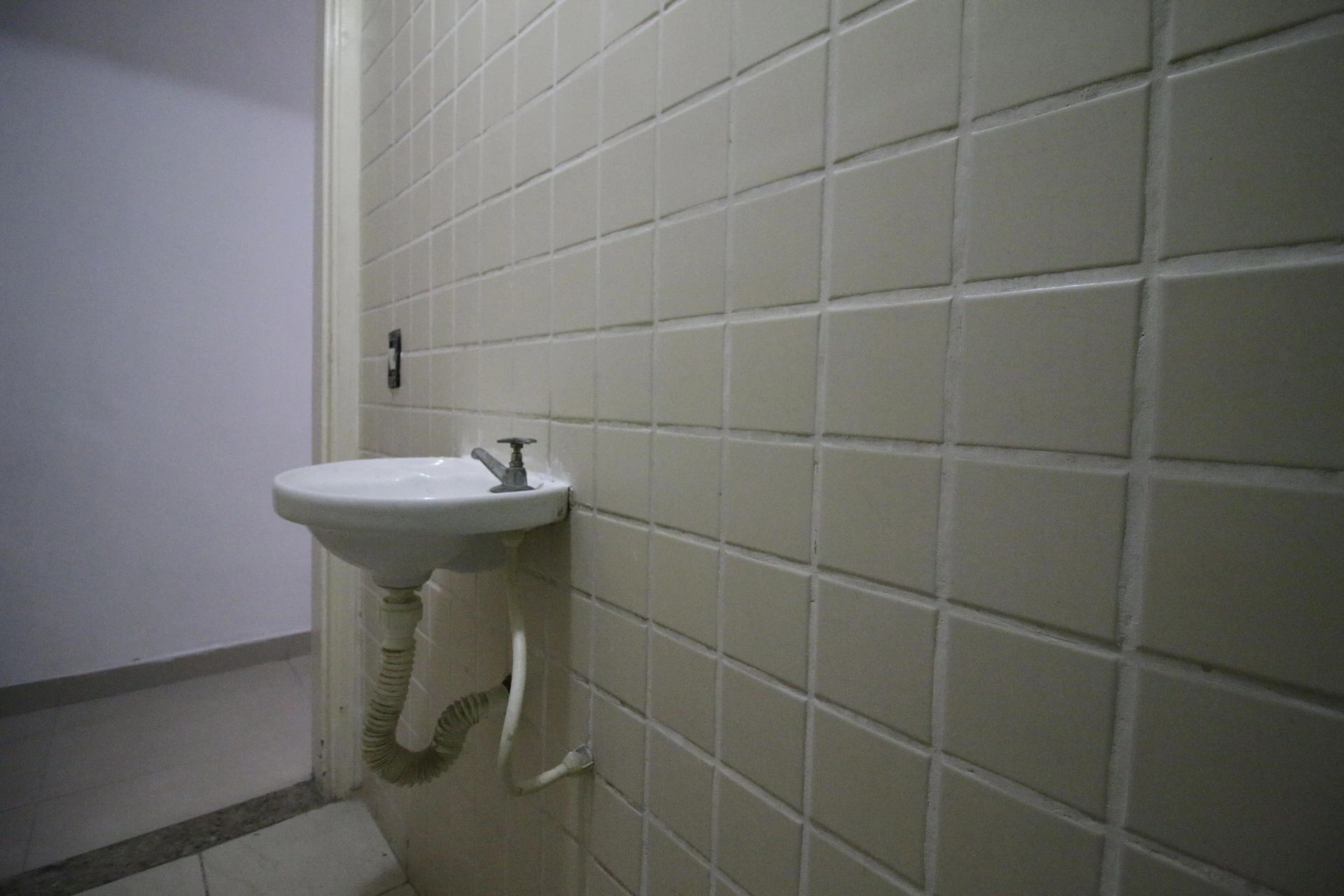 Casa sem mobília com 2 quartos e varanda — photo 40