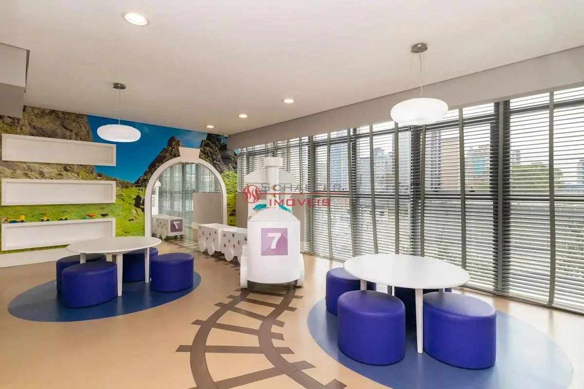 Apartamento mobiliado de 1 quarto com mesa de trabalho — photo 29
