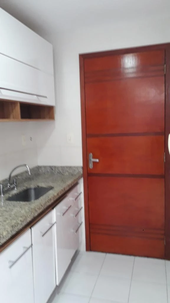 Apartamento de 110 m² com 2 quartos, varanda e 3 banheiros — photo 7
