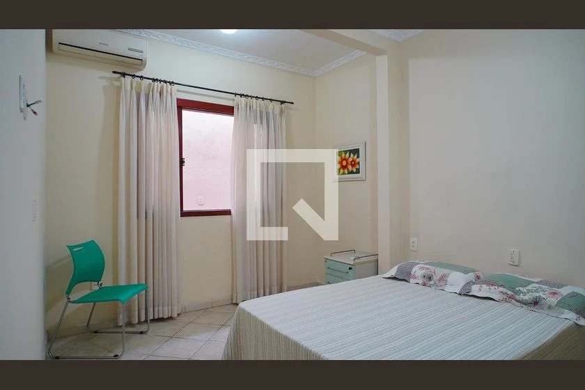 Casa com 6 quartos, área externa e aceita pets — photo 3