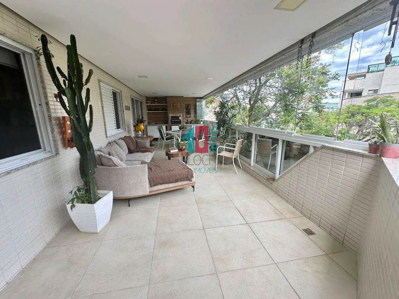 160 m² apartment with 4 bedrooms and 3 en-suites — photo 22